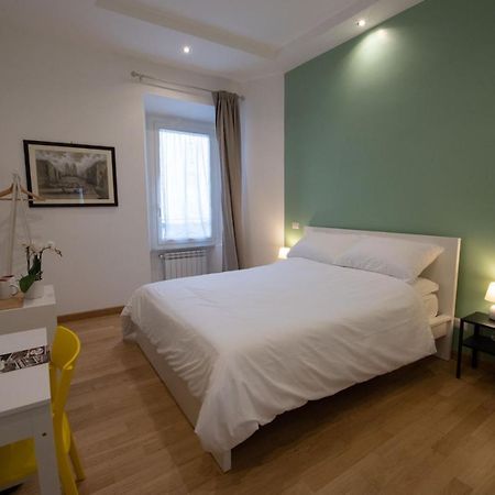 Domus Castroni Germanico Bed & Breakfast Rome Exterior photo
