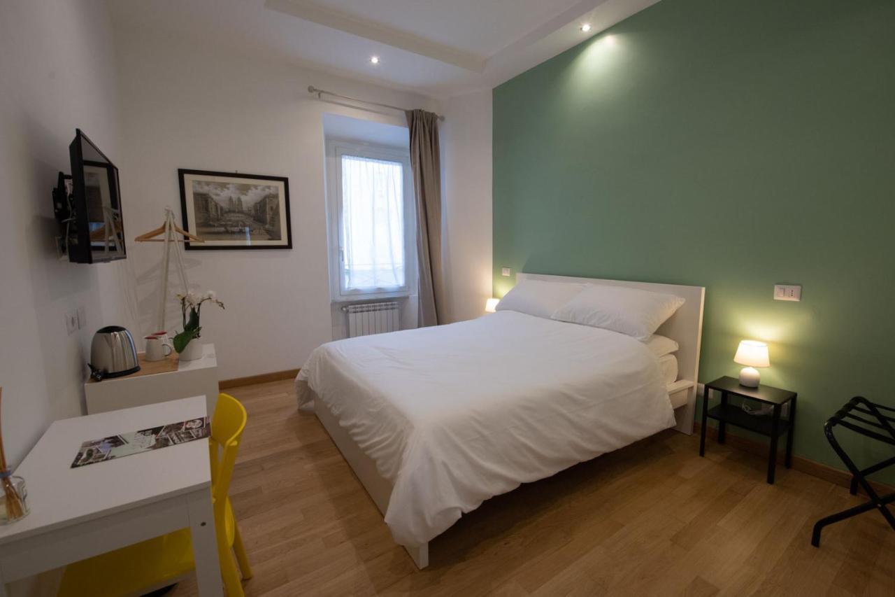 Domus Castroni Germanico Bed & Breakfast Rome Exterior photo
